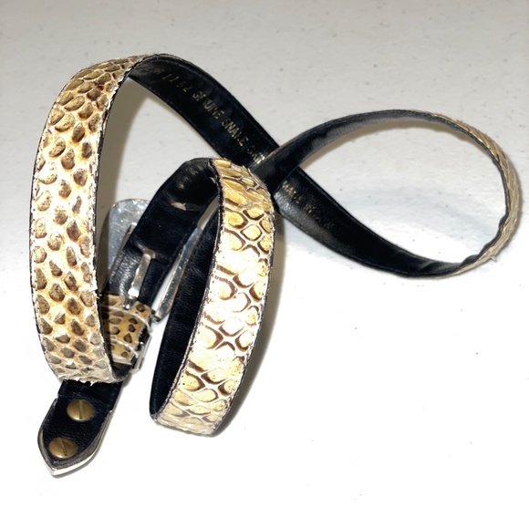 EUC Vintage 90's Ann Taylor Genuine Snakeskin Ornate Buckle Belt Size Large - Picture 4 of 13